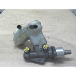 Maitre cylindre (freinage) RENAULT TWINGO II PHASE 1 d’occasion