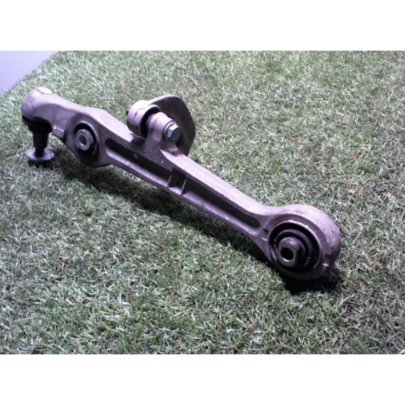 Bras inferieur avant droit AUDI A4 2 PHASE 1 d’occasion