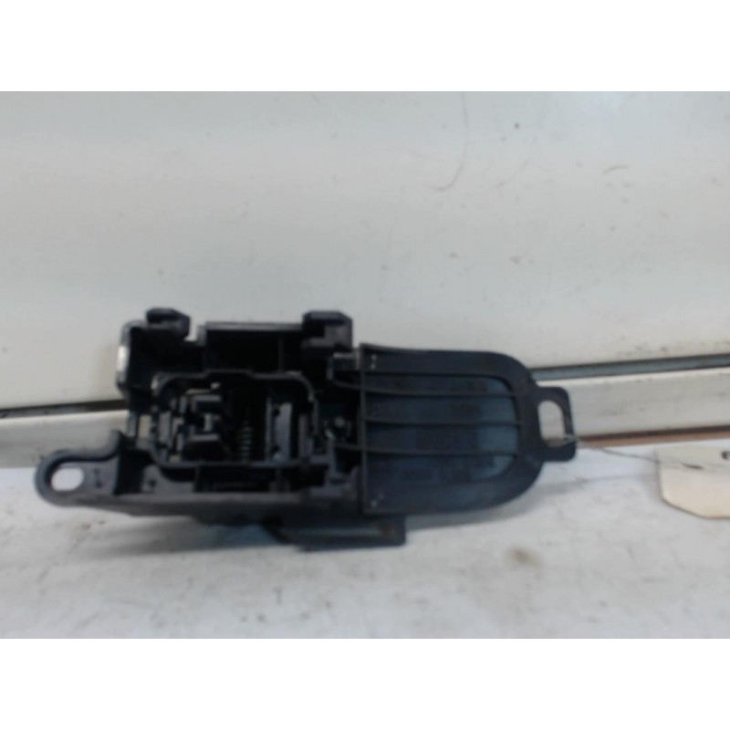 Poignee interieur avant droit NISSAN MICRA III d’occasion