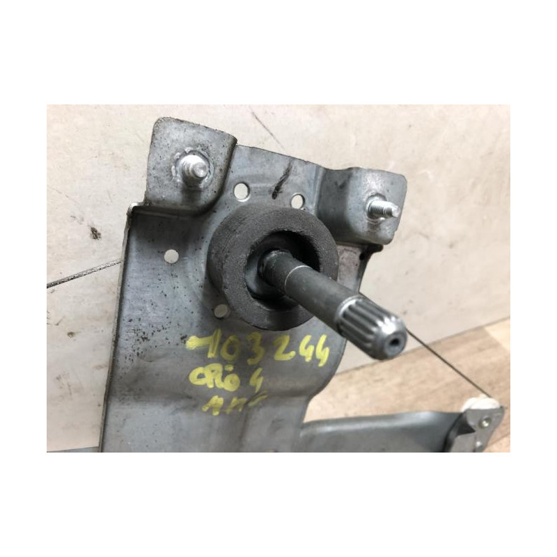 Leve vitre mecanique arriere gauche RENAULT CLIO 4 PHASE 2 d’occasion