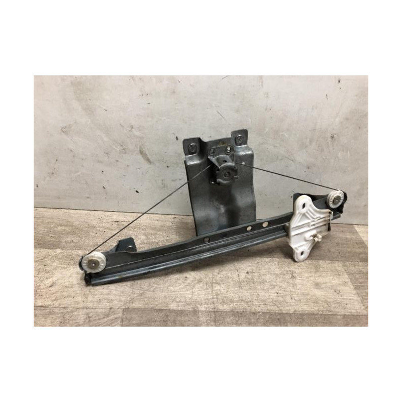Leve vitre mecanique arriere gauche RENAULT CLIO 4 PHASE 2 d’occasion