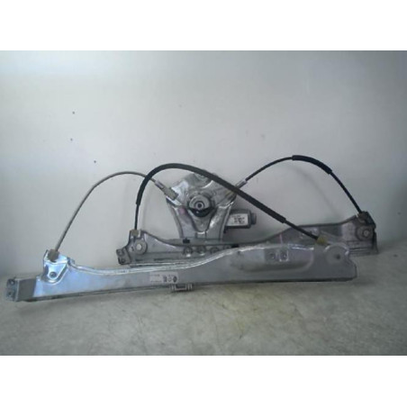 Mecanisme de leve vitre electrique avant gauche RENAULT CLIO 3 PHASE 1 d’occasion