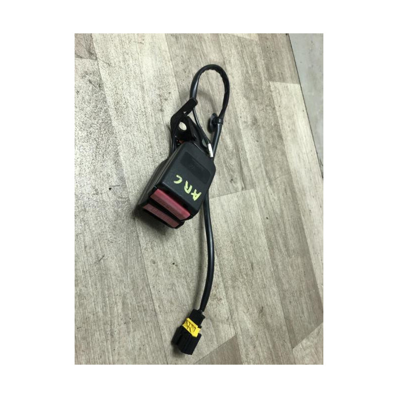 Attache ceinture arriere droit PEUGEOT 207 PHASE 1 d’occasion