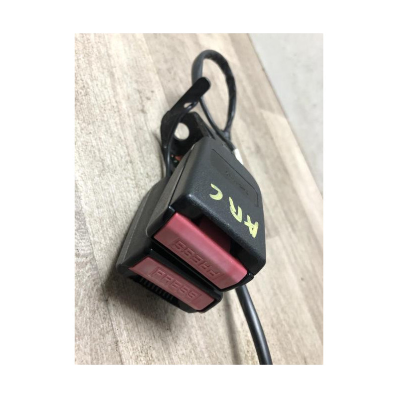 Attache ceinture arriere droit PEUGEOT 207 PHASE 1 d’occasion