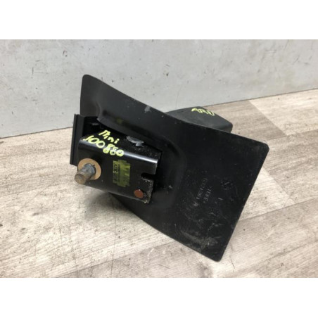 Attache ceinture arriere centrale MINI MINI 1 R50/R53 PHASE 1 d’occasion