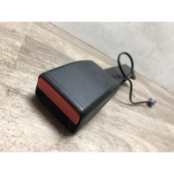 Attache ceinture avant droit RENAULT CLIO 4 PHASE 2 d’occasion