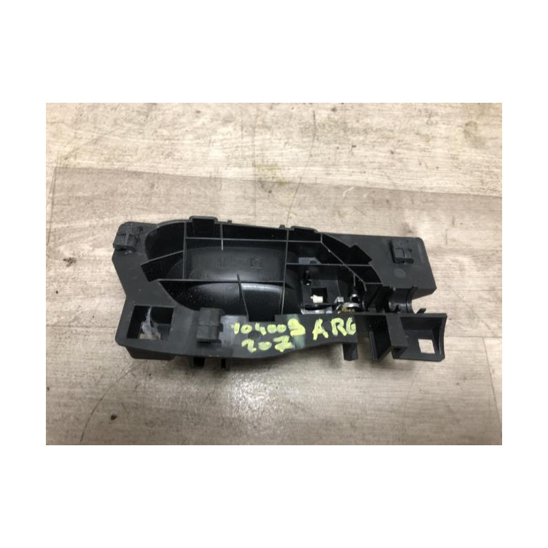 Poignee interieur arriere gauche PEUGEOT 207 PHASE 1 BREAK d’occasion
