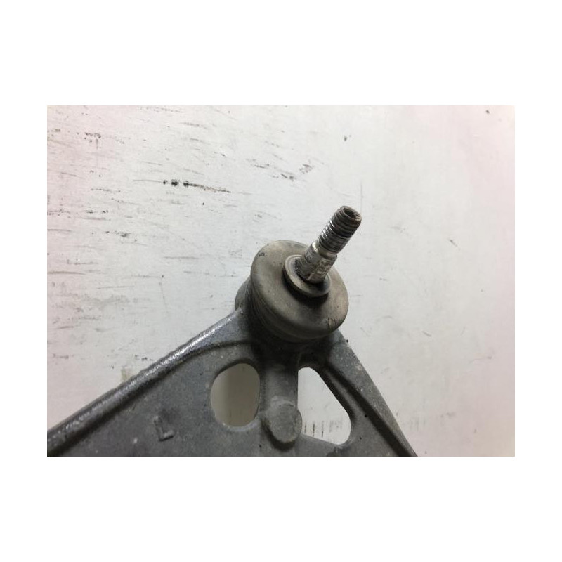 Bras de suspension superieur avant gauche CHRYSLER 300C PHASE 1 BREAK d’occasion