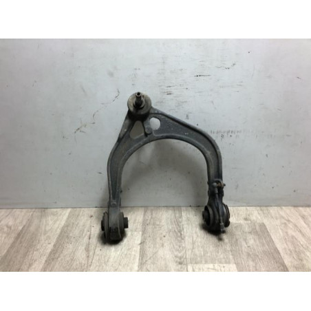 Bras de suspension superieur avant droit CHRYSLER 300C PHASE 1 BREAK d’occasion