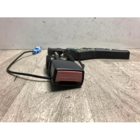 Attache ceinture avant droit CITROEN C3 1 PHASE 2 d’occasion