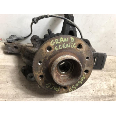 Fusee avant gauche RENAULT GRAND SCENIC 3 PHASE 1 d’occasion