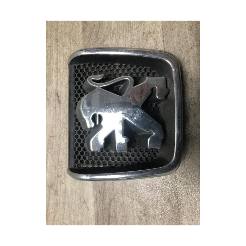Logo PEUGEOT  d’occasion