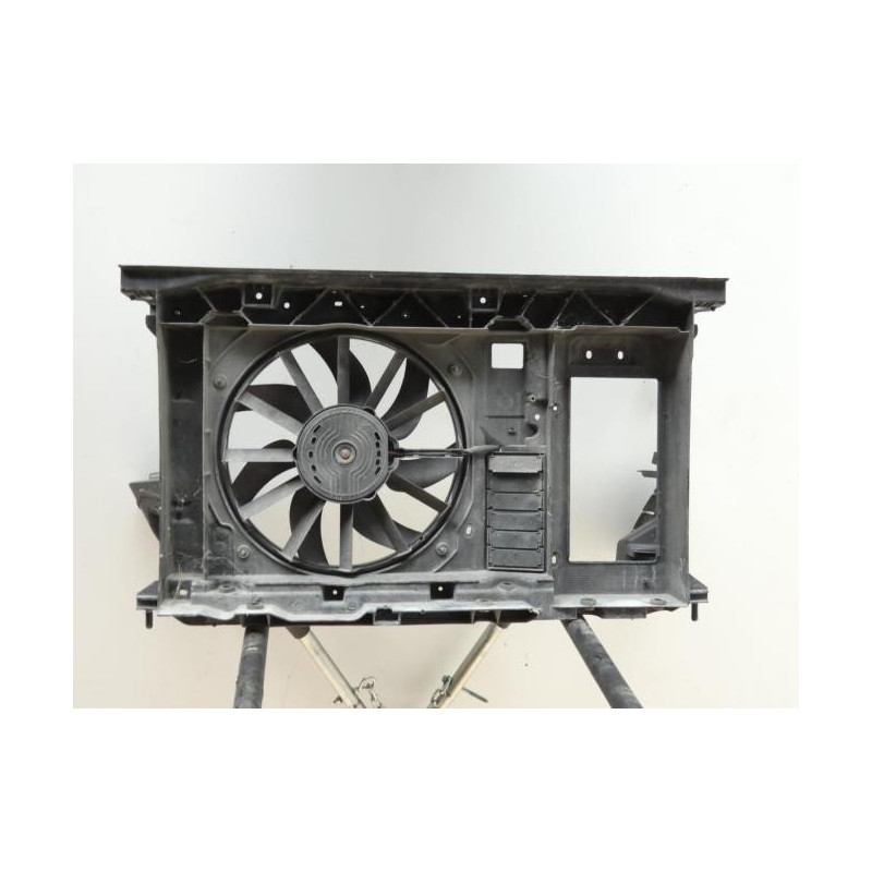 Armature avant, Masque avant PEUGEOT 5008 1 PHASE 1 d’occasion