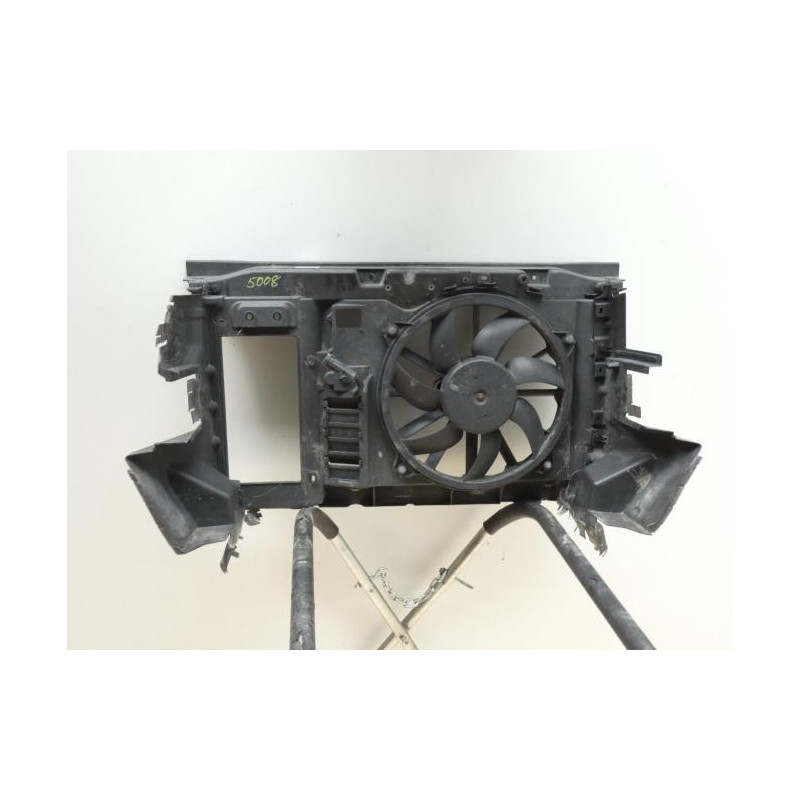 Armature avant, Masque avant PEUGEOT 5008 1 PHASE 1 d’occasion