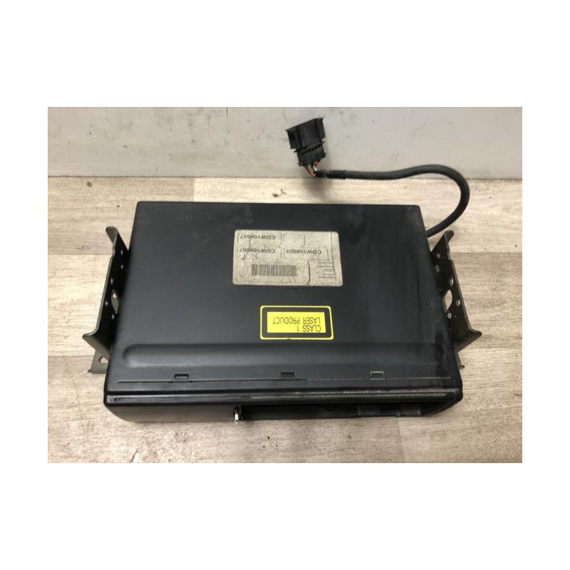Chargeur CD VOLKSWAGEN GOLF 4 CABRIOLET d’occasion