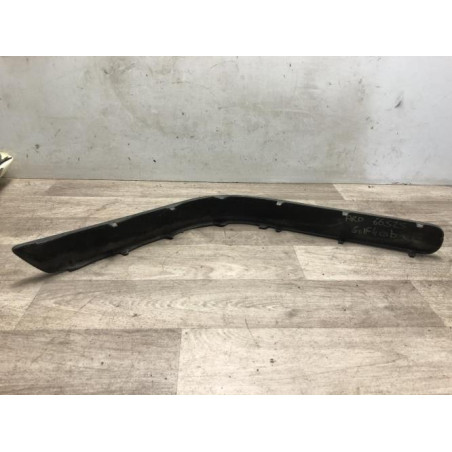 Moulure de pare choc arriere VOLKSWAGEN GOLF 4 CABRIOLET d’occasion