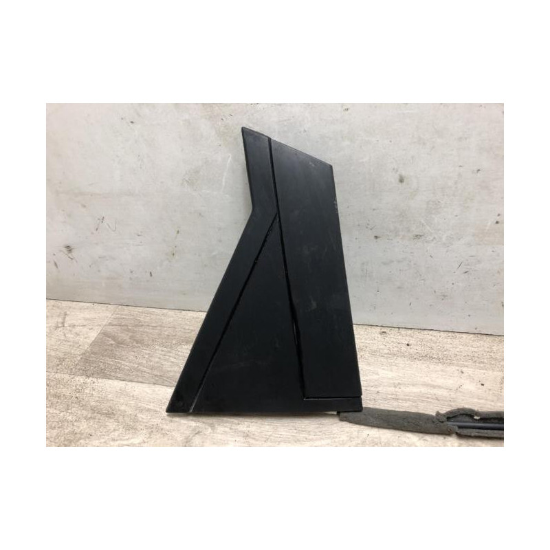 Poignee porte arriere gauche RENAULT CLIO 5 d’occasion