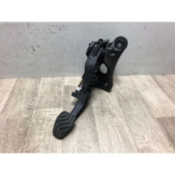 Pedalier d'embrayage RENAULT CLIO 5 d’occasion