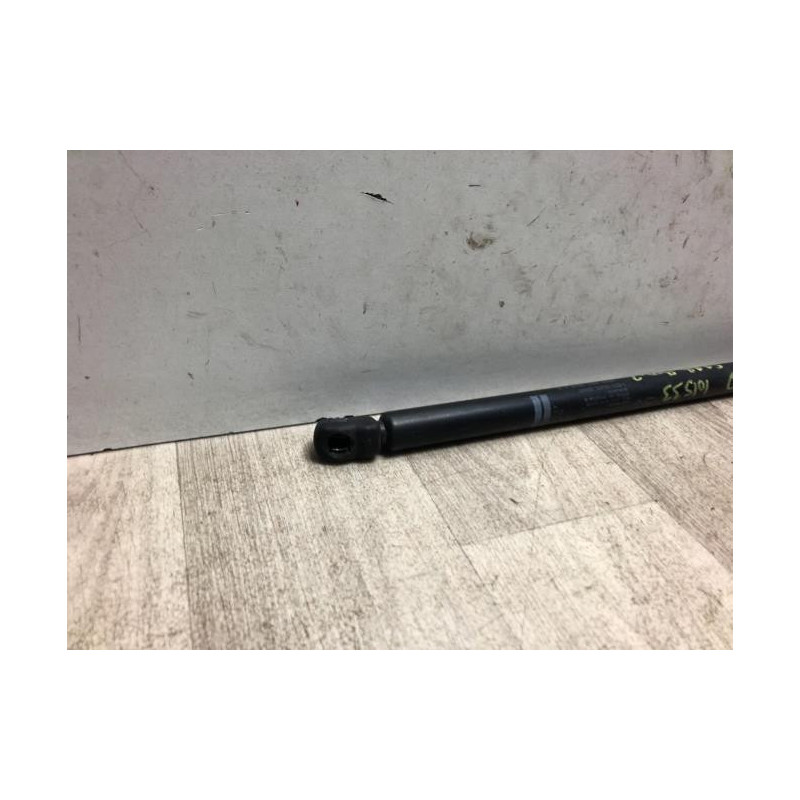 Verin de coffre droit SAAB 900 2 d’occasion
