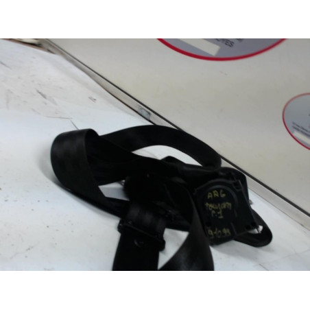 Attache ceinture arriere gauche VOLKSWAGEN TOURAN PHASE 2 d’occasion