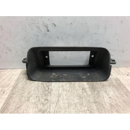 Support de phare gauche (tôle) LADA NIVA PHASE 2 d’occasion