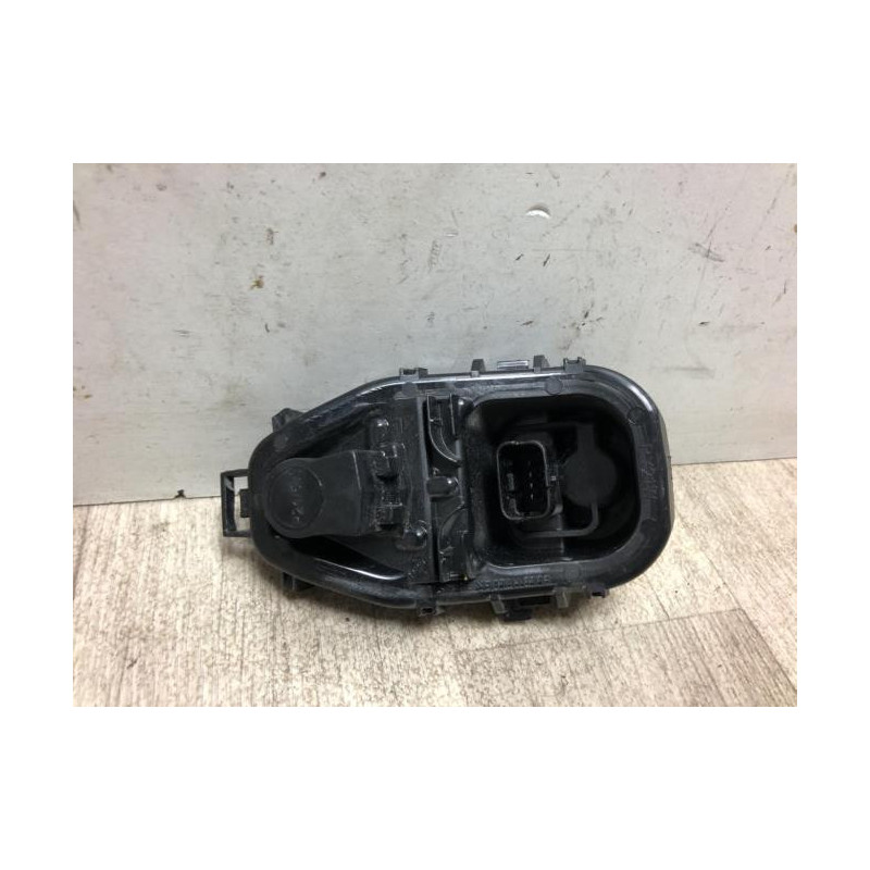 Platine feu arriere gauche RENAULT CLIO 4 PHASE 1 d’occasion
