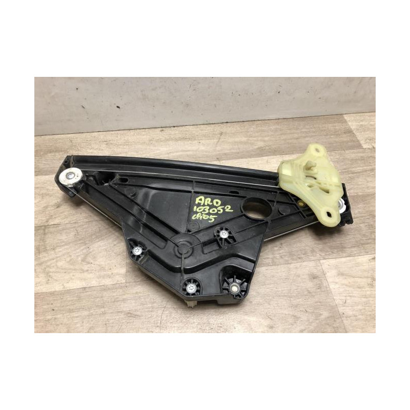 Leve vitre electrique arriere droit RENAULT CLIO 5 d’occasion