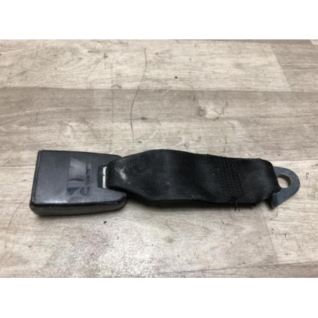 Attache ceinture arriere centrale PEUGEOT 106 PHASE 2 d’occasion