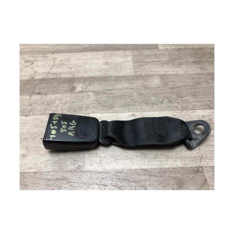 Attache ceinture arriere gauche PEUGEOT 505 d’occasion