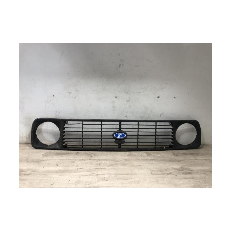 Calandre LADA NIVA PHASE 2 d’occasion