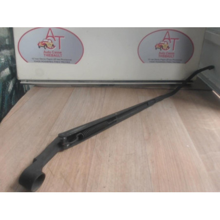 Bras essuie glace avant droit HYUNDAI GETZ PHASE 1 d’occasion