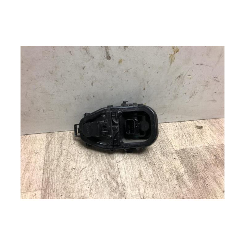 Platine feu arriere droit RENAULT CLIO 4 PHASE 1 d’occasion