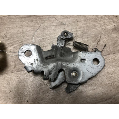 Serrure de capot PEUGEOT 106 PHASE 2 d’occasion