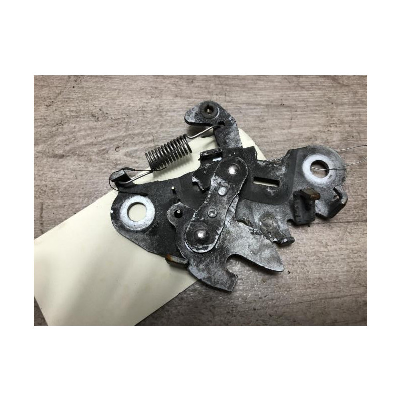 Serrure de capot PEUGEOT 106 PHASE 2 d’occasion
