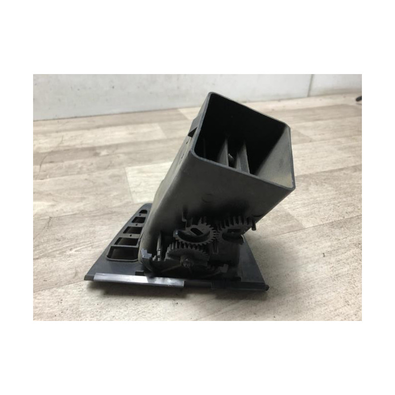 Aerateur tableau de bord avant gauche PEUGEOT 505 d’occasion