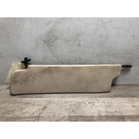 Pare soleil droit LADA NIVA PHASE 2 d’occasion