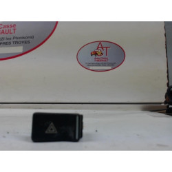 Bouton de warning RENAULT R4 d’occasion