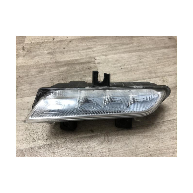 Feu diurne avant gauche RENAULT CLIO 4 PHASE 1 d’occasion
