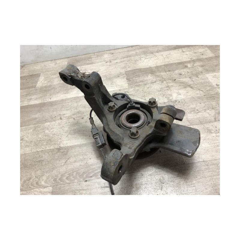 Fusee avant gauche OPEL ASTRA H PHASE 2 d’occasion