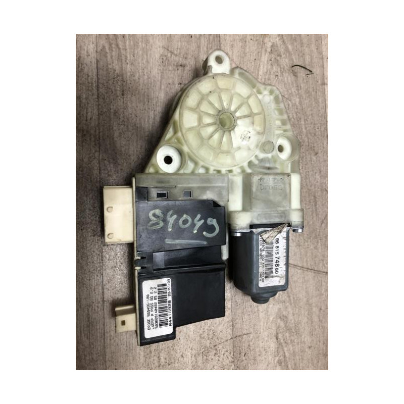 Moteur leve vitre avant droit CITROEN C4 1 PHASE 1 COUPE d’occasion