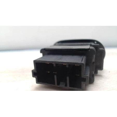 Interrupteur de leve vitre avant droit CITROEN C3 1 PHASE 2 d’occasion