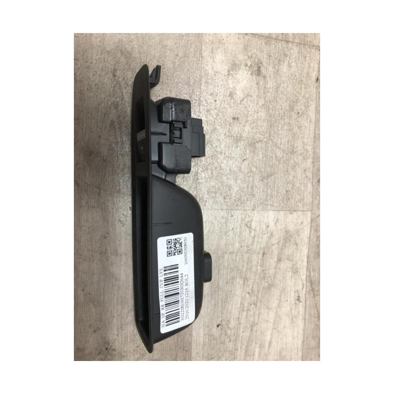 Interrupteur de leve vitre arriere droit RENAULT CLIO 5 d’occasion