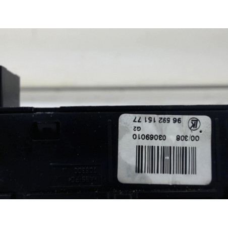 Bouton de warning PEUGEOT 308 PHASE 1 d’occasion