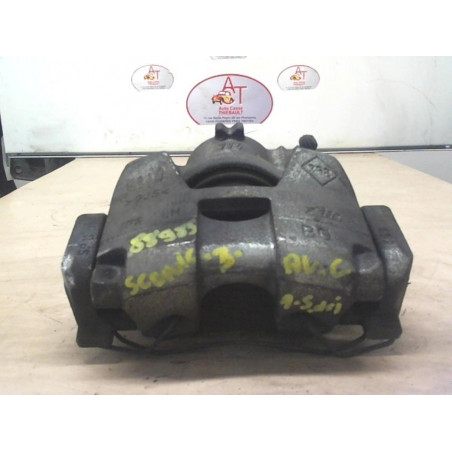 Etrier avant gauche (freinage) RENAULT SCENIC III PHASE 3 d’occasion