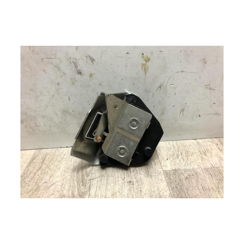 Serrure de porte de coffre gauche CITROEN BERLINGO 1 PHASE 2 d’occasion