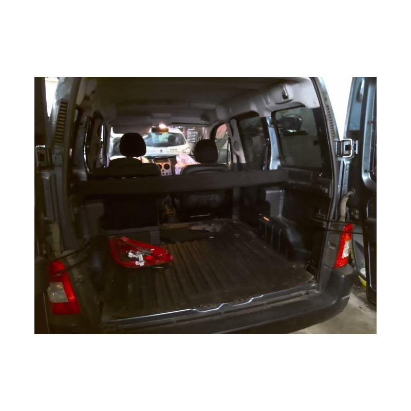 Serrure de porte de coffre gauche CITROEN BERLINGO 1 PHASE 2 d’occasion