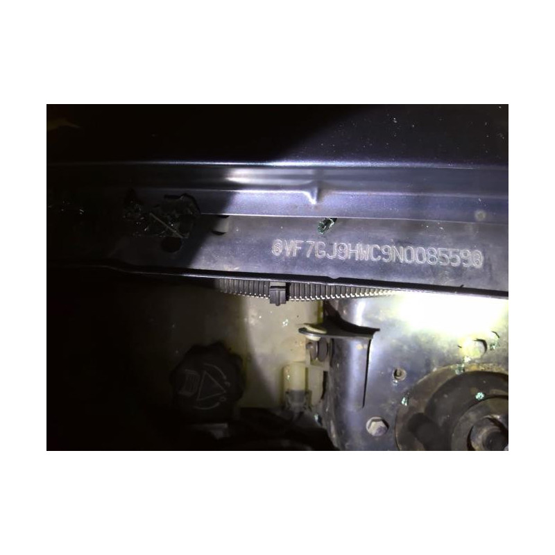 Serrure de porte de coffre gauche CITROEN BERLINGO 1 PHASE 2 d’occasion