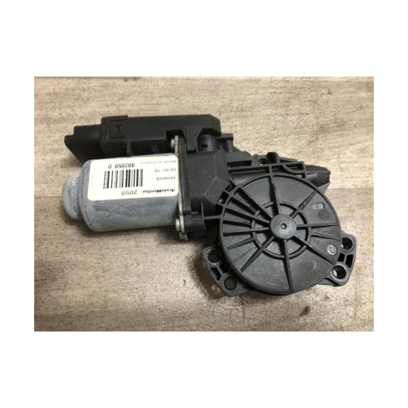Moteur leve vitre arriere gauche KIA CEE-D 1 SPORT WAGON PHASE 1 BREAK d’occasion