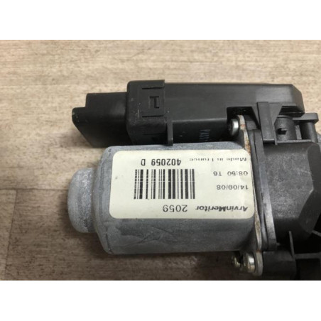 Moteur leve vitre arriere gauche KIA CEE-D 1 SPORT WAGON PHASE 1 BREAK d’occasion