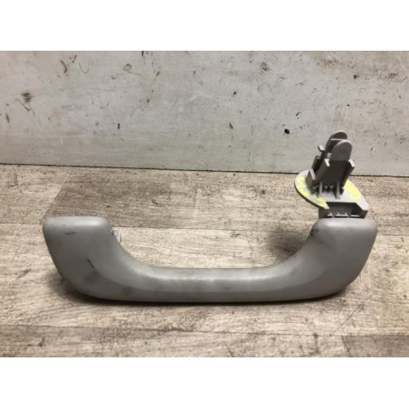 Poignee de maintien avant droit RENAULT CLIO 3 PHASE 2 d’occasion